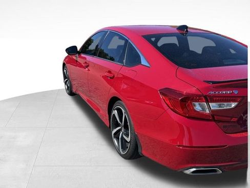 Used 2021 Honda Accord Sport image 6