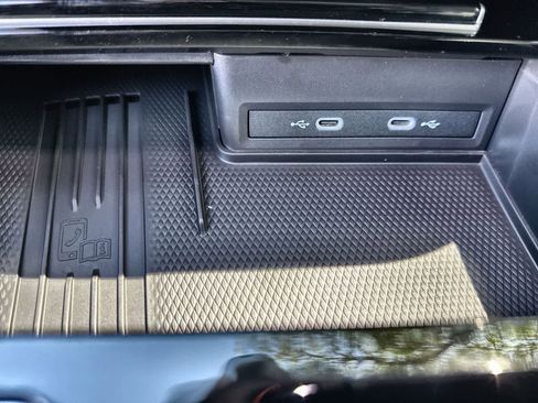 New 2026 Volkswagen Atlas Peak Edition image 29