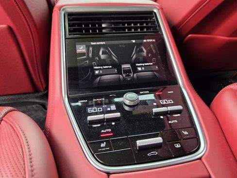 Used 2020 Porsche Panamera GTS AWD/4WD image 16