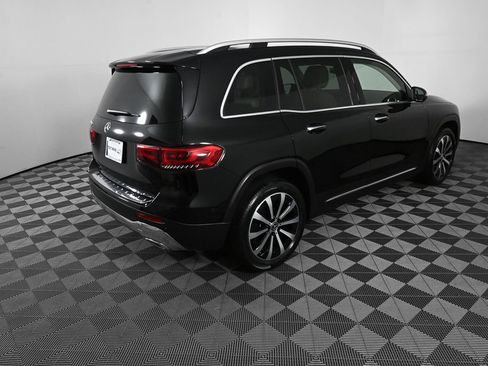 Certified 2023 Mercedes-Benz GLB 250 w/ Premium Package image 27