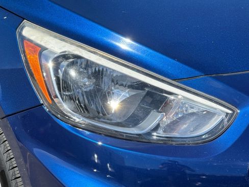 Used 2016 Hyundai Accent SE FWD image 10