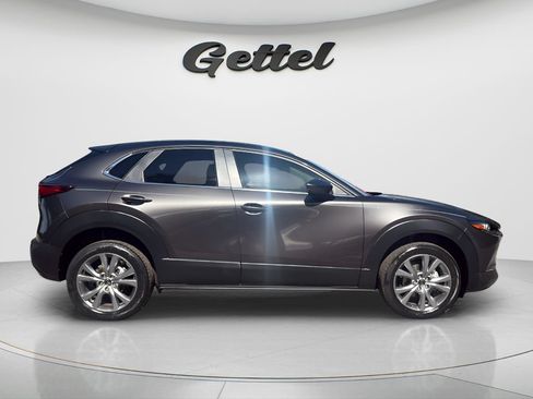 Used 2020 MAZDA CX-30 FWD w/ Preferred Package image 4