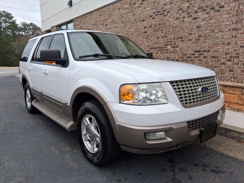 Used 2004 Ford Expedition Eddie Bauer image 3