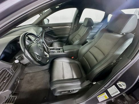 Used 2020 Honda Accord Sport image 13