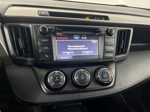 Used 2018 Toyota RAV4 LE w/ All Weather Liner Package image 66