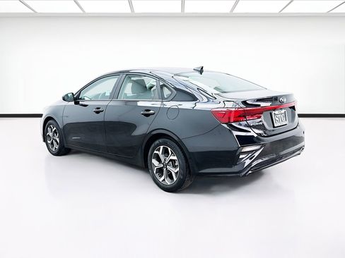 Used 2021 Kia Forte LXS image 6