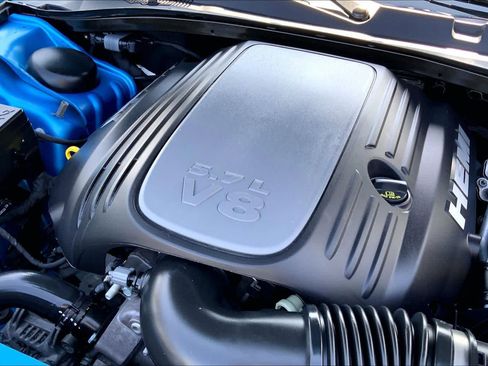 Used 2023 Dodge Charger R/T w/ Cold Weather Package RWD image 29