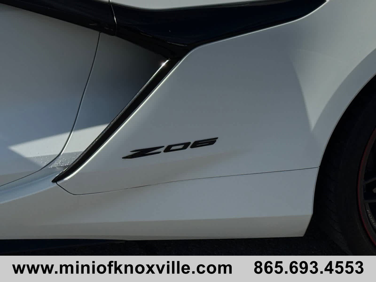 Used 2025 Chevrolet Corvette Z06 w/ Stealth Interior Trim Package RWD image 10