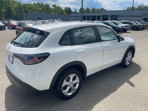 Used 2024 Honda HR-V LX image 5
