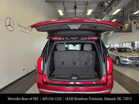 Used 2021 GMC Yukon Denali w/ Denali Ultimate Package RWD image 16