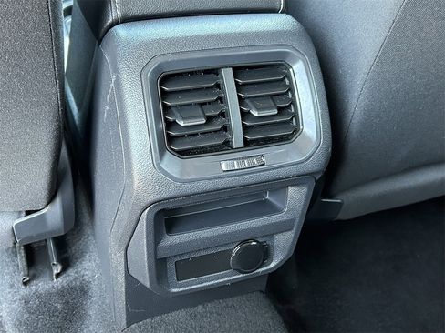 Used 2024 Volkswagen Tiguan S image 14