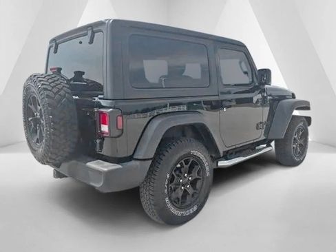 Used 2021 Jeep Wrangler Sport AWD/4WD image 7