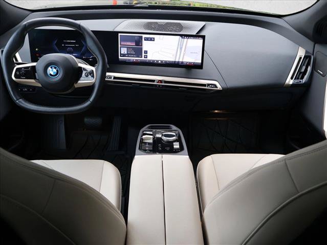 Certified 2024 BMW iX xDrive50 w/ Premium Package AWD/4WD image 22