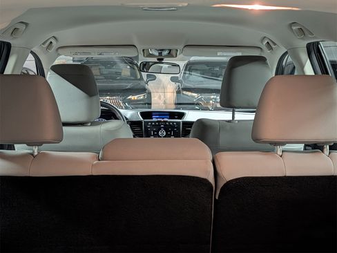 Used 2015 Honda CR-V LX image 24