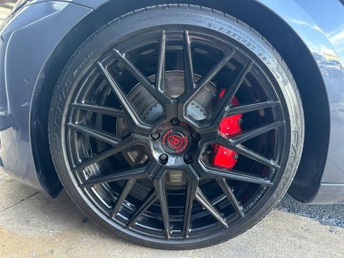 Used 2021 Tesla Model 3 Performance image 26