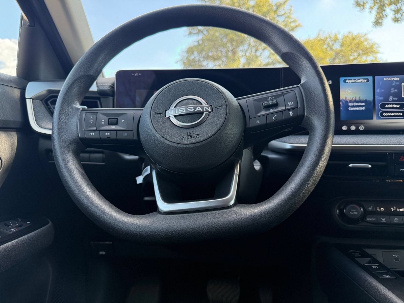 Used 2026 Nissan Kicks SV w/ Cold Weather Package AWD/4WD image 27