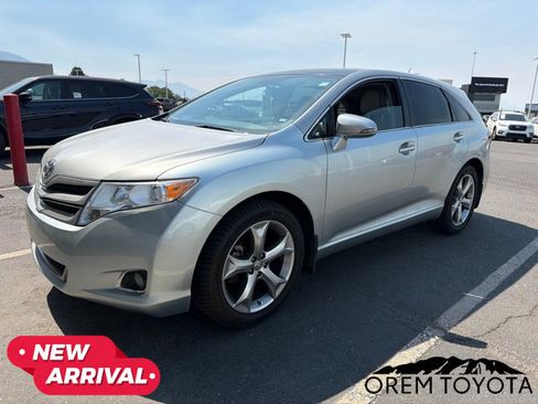 Used 2015 Toyota Venza XLE w/ XLE Premium Package AWD/4WD image 17