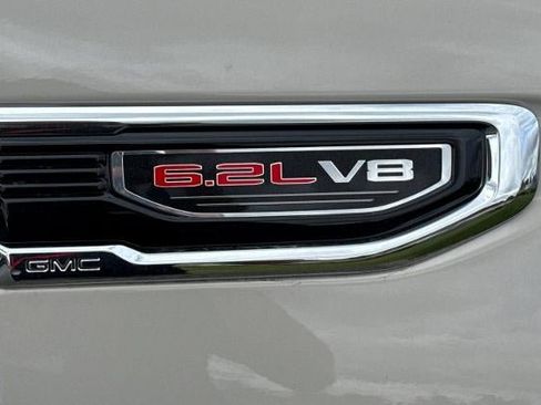 New 2026 GMC Sierra 1500 Denali w/ Denali Reserve Package AWD/4WD image 32