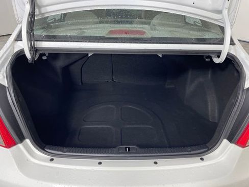 Used 2009 Kia Spectra EX image 17