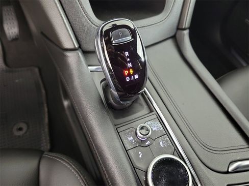 Certified 2023 Cadillac XT5 Luxury image 28