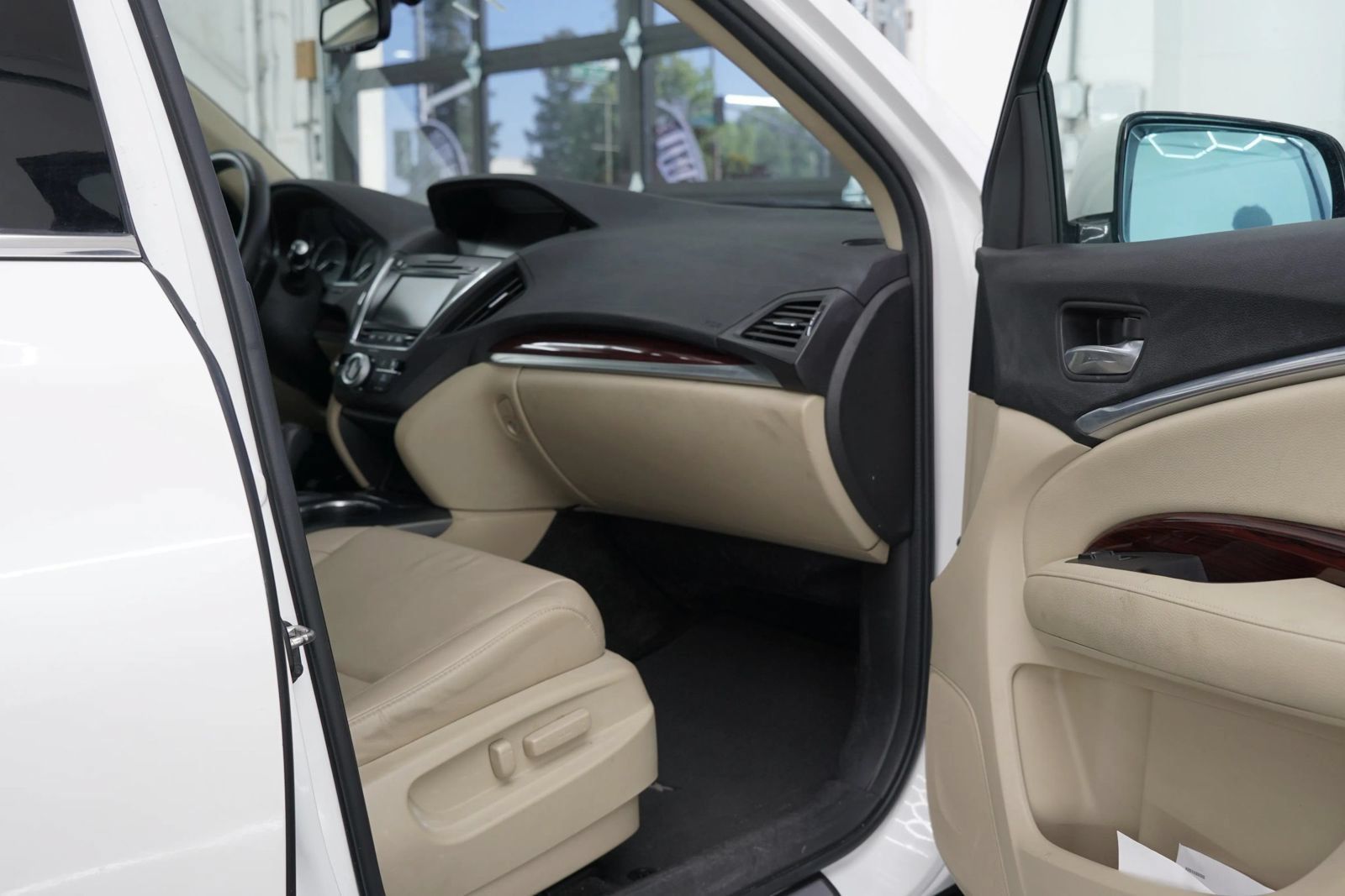 Used 2014 Acura MDX SH-AWD image 33