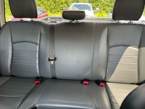 Used 2022 RAM 1500 Tradesman w/ Chrome Appearance Group AWD/4WD image 20