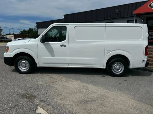Used 2016 Nissan NV 2500 S w/ Power Package RWD image 10