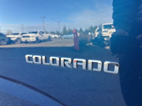 Used 2019 Chevrolet Colorado W/T w/ LPO, Premium Interior Package image 10