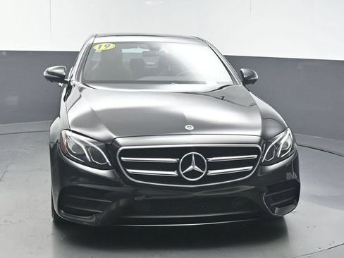 Used 2019 Mercedes-Benz E 450 4MATIC Sedan image 3