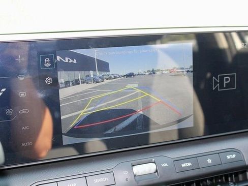 New 2025 Kia K4 EX image 22