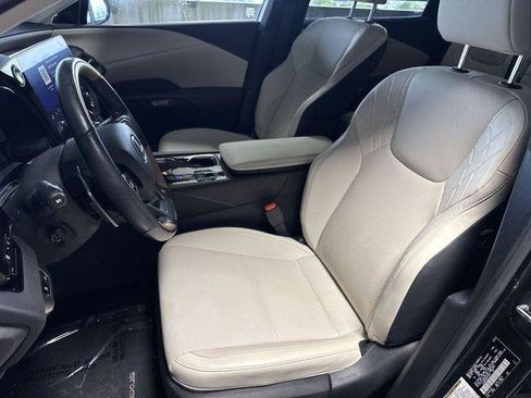 Certified 2024 Lexus RX 350 Premium w/ Accessory Package (K3) FWD image 11