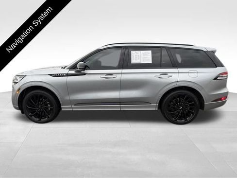 Certified 2024 Lincoln Aviator Reserve w/ Jet Package image 3