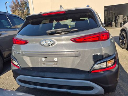 Used 2023 Hyundai Kona SEL AWD/4WD image 6