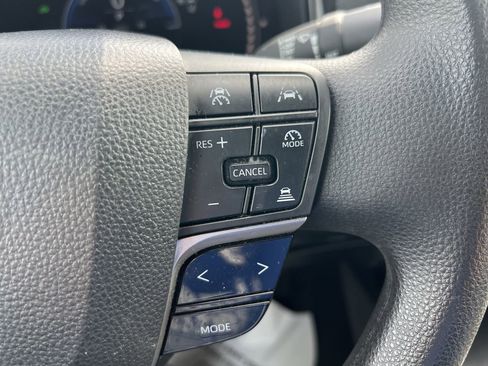 Used 2025 Toyota Camry LE image 20