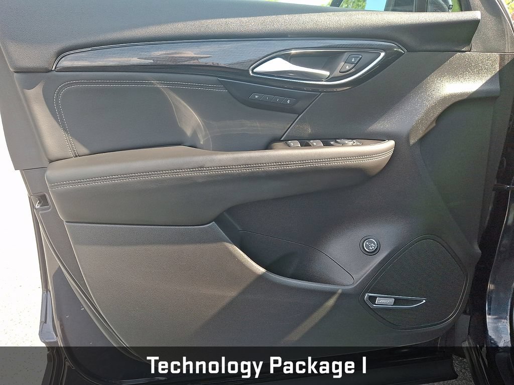 Used 2021 Buick Envision Essence w/ Technology Package I AWD/4WD image 15