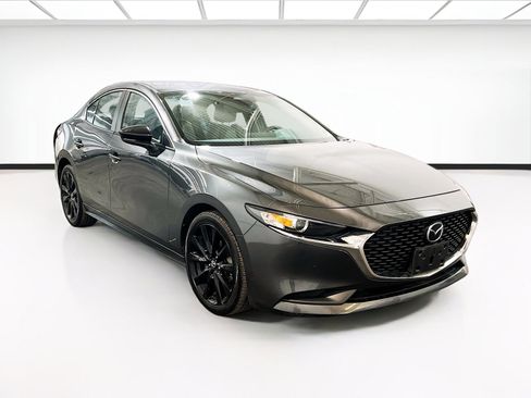 Used 2024 MAZDA MAZDA3 s FWD image 3