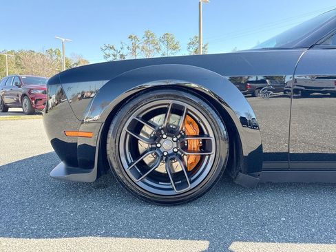 Used 2018 Dodge Challenger SRT Hellcat image 8
