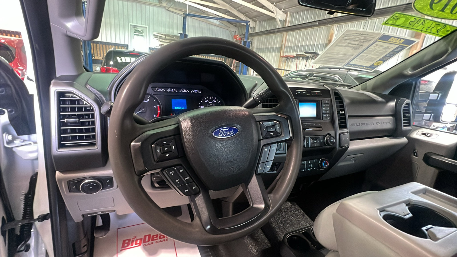 Used 2019 Ford F250 XL w/ Power Equipment Group AWD/4WD image 14