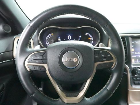 Used 2016 Jeep Grand Cherokee Limited AWD/4WD image 13