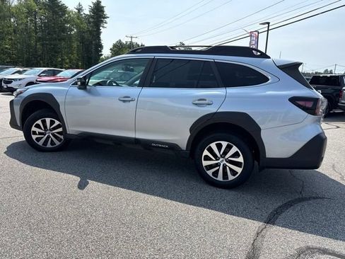 Used 2023 Subaru Outback Premium AWD/4WD image 11