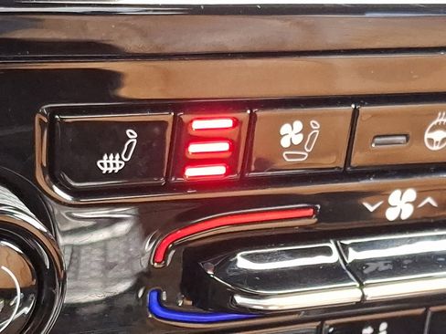 Certified 2023 Jeep Grand Cherokee L Summit w/ Advanced Protech Group IV image 28