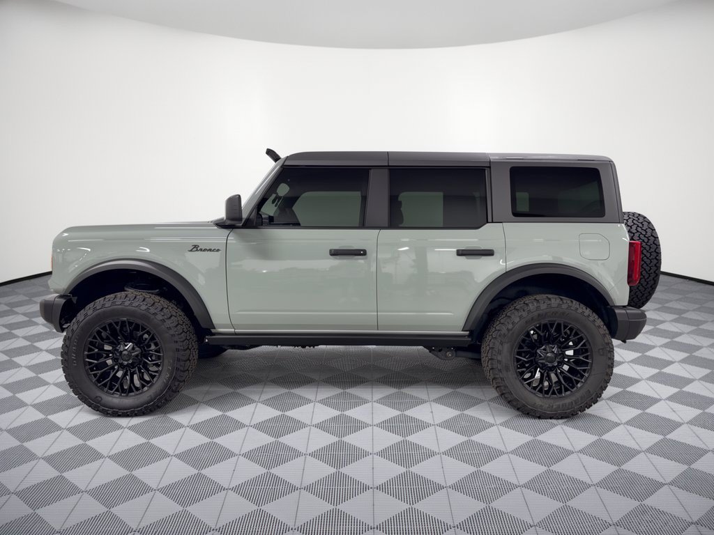 Used 2024 Ford Bronco Black Diamond AWD/4WD image 2
