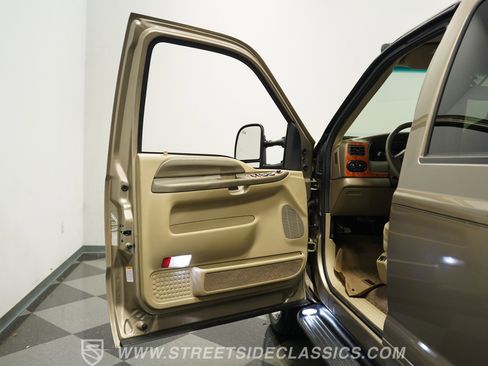 Used 2000 Ford Excursion XLT image 35