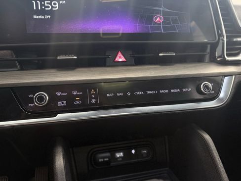 Used 2024 Kia Sportage X-Line w/ X-Line Premium Package AWD/4WD image 28