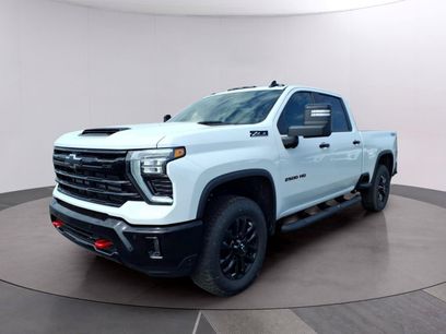 New 2026 Chevrolet Silverado 2500 LT w/ Trail Boss Package