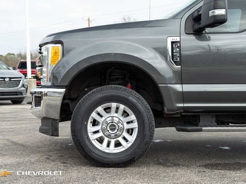 Used 2017 Ford F250 XLT w/ XLT Value Package image 10