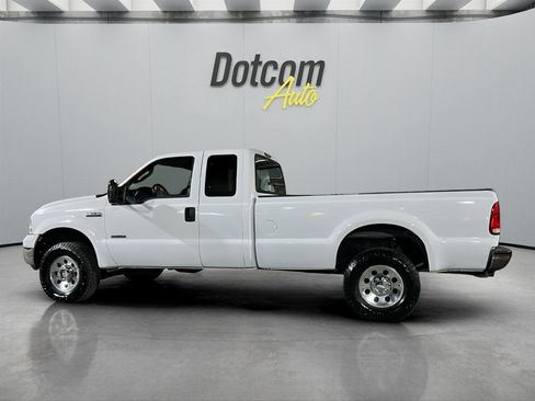 Used 2006 Ford F350 XLT image 5