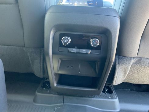 New 2026 Chevrolet Traverse LT w/ LPO, Floor Liner Package FWD image 8