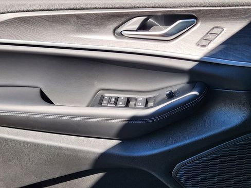 New 2025 Jeep Grand Cherokee L Limited image 16