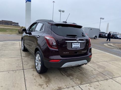 Used 2018 Buick Encore Preferred image 8